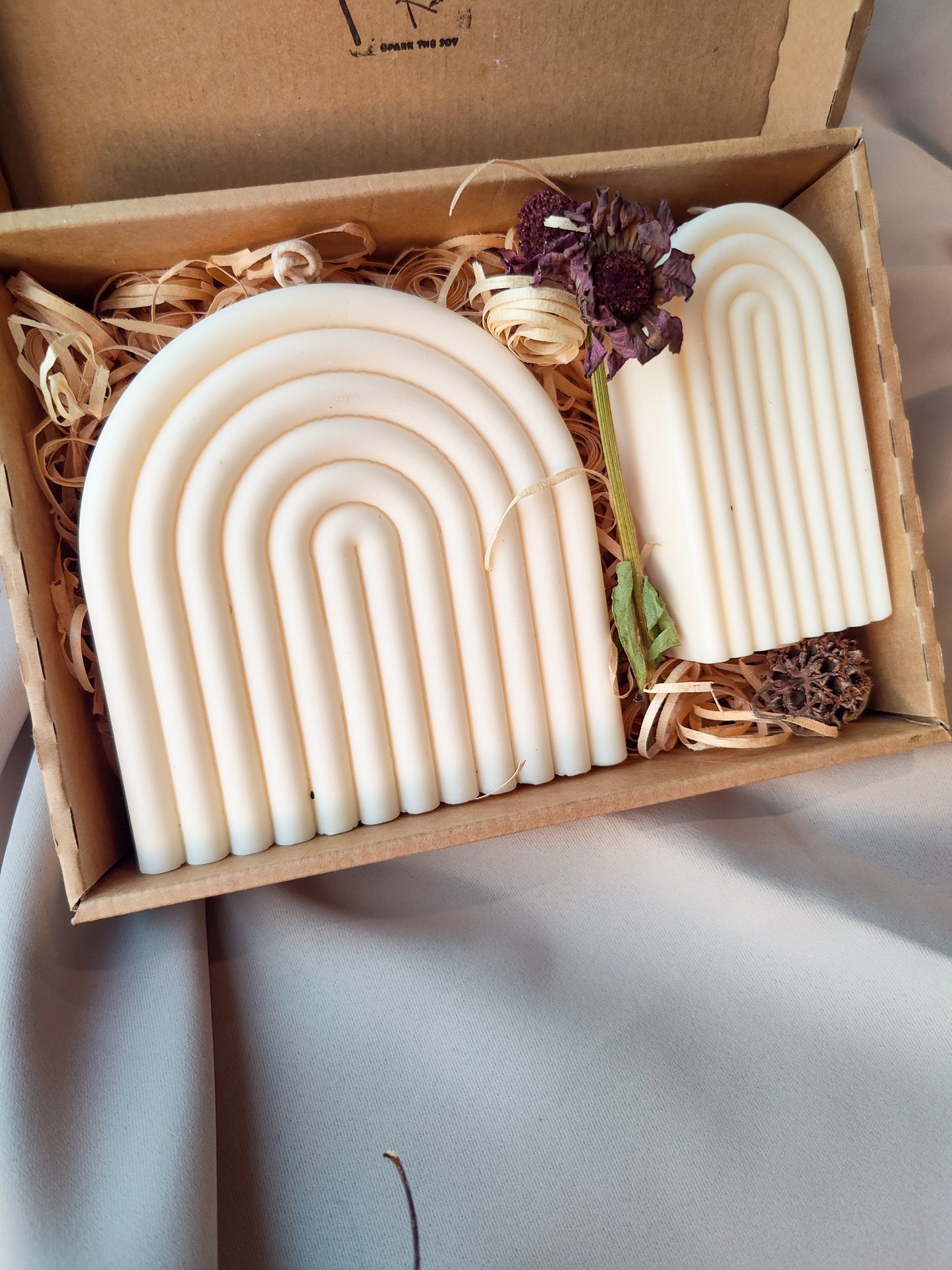 Luminating Arch Set | Rainbow Candle Set