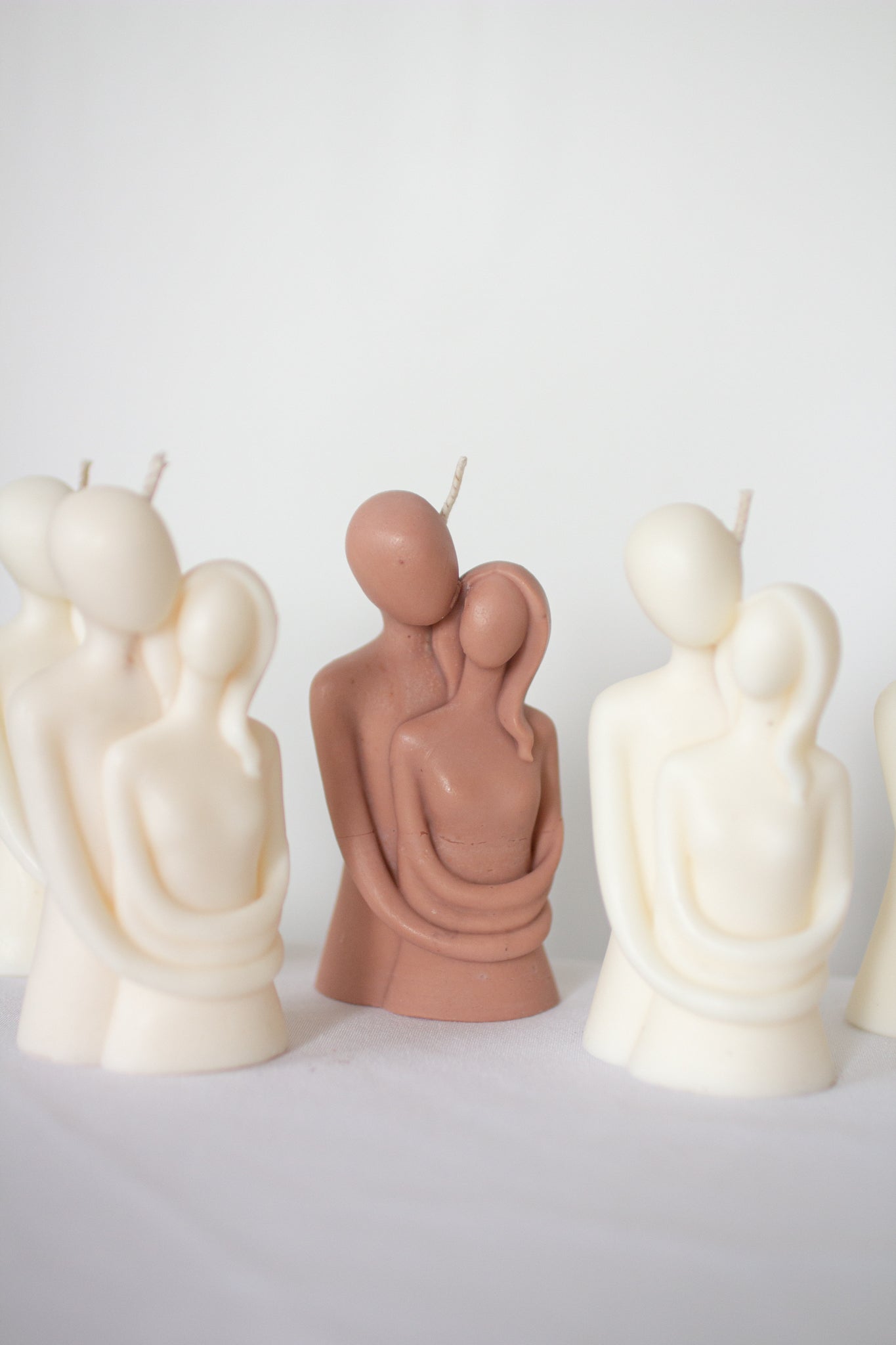 Beau | Couple Shaped Candle