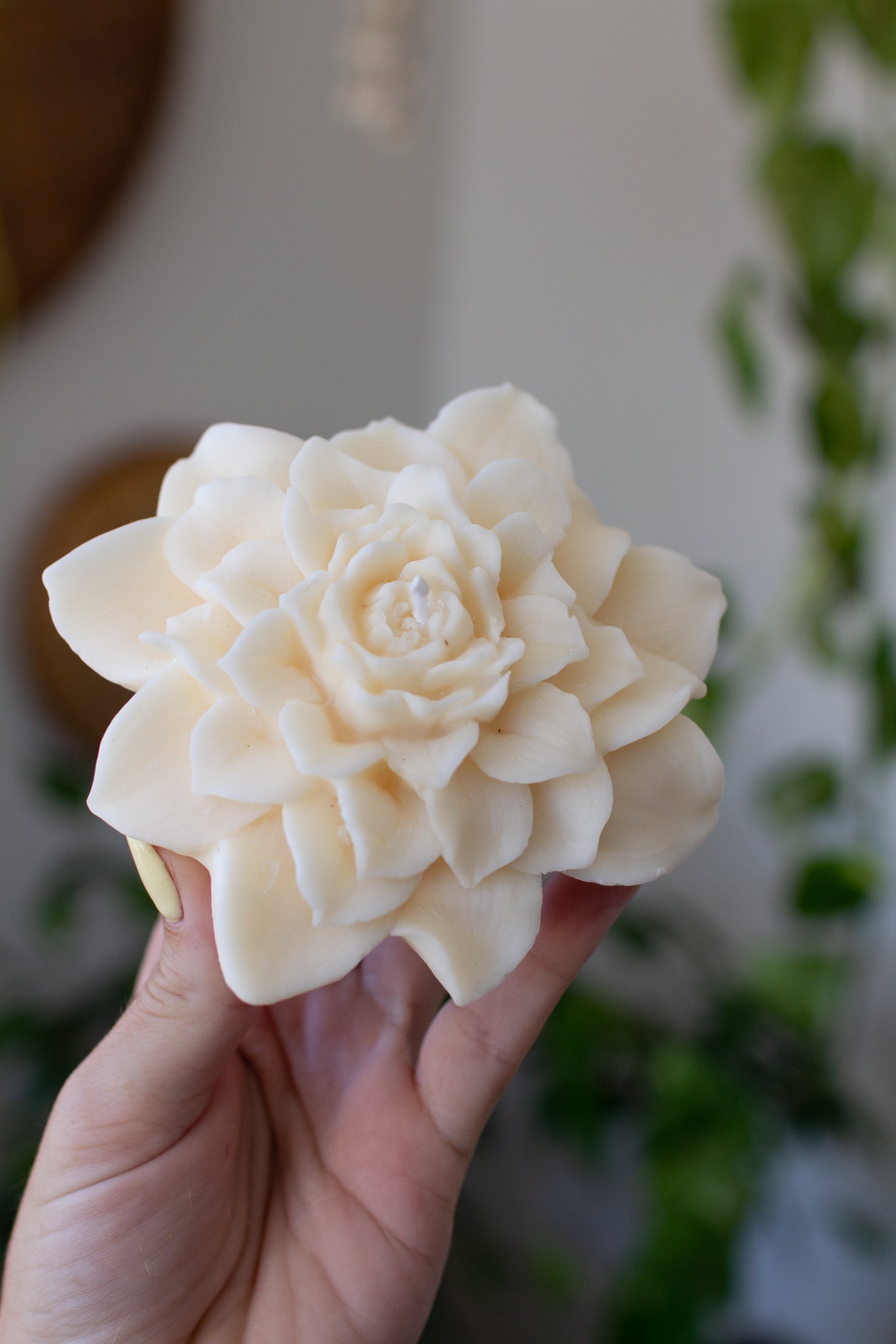 Camellia | Flower Sculpture Candle