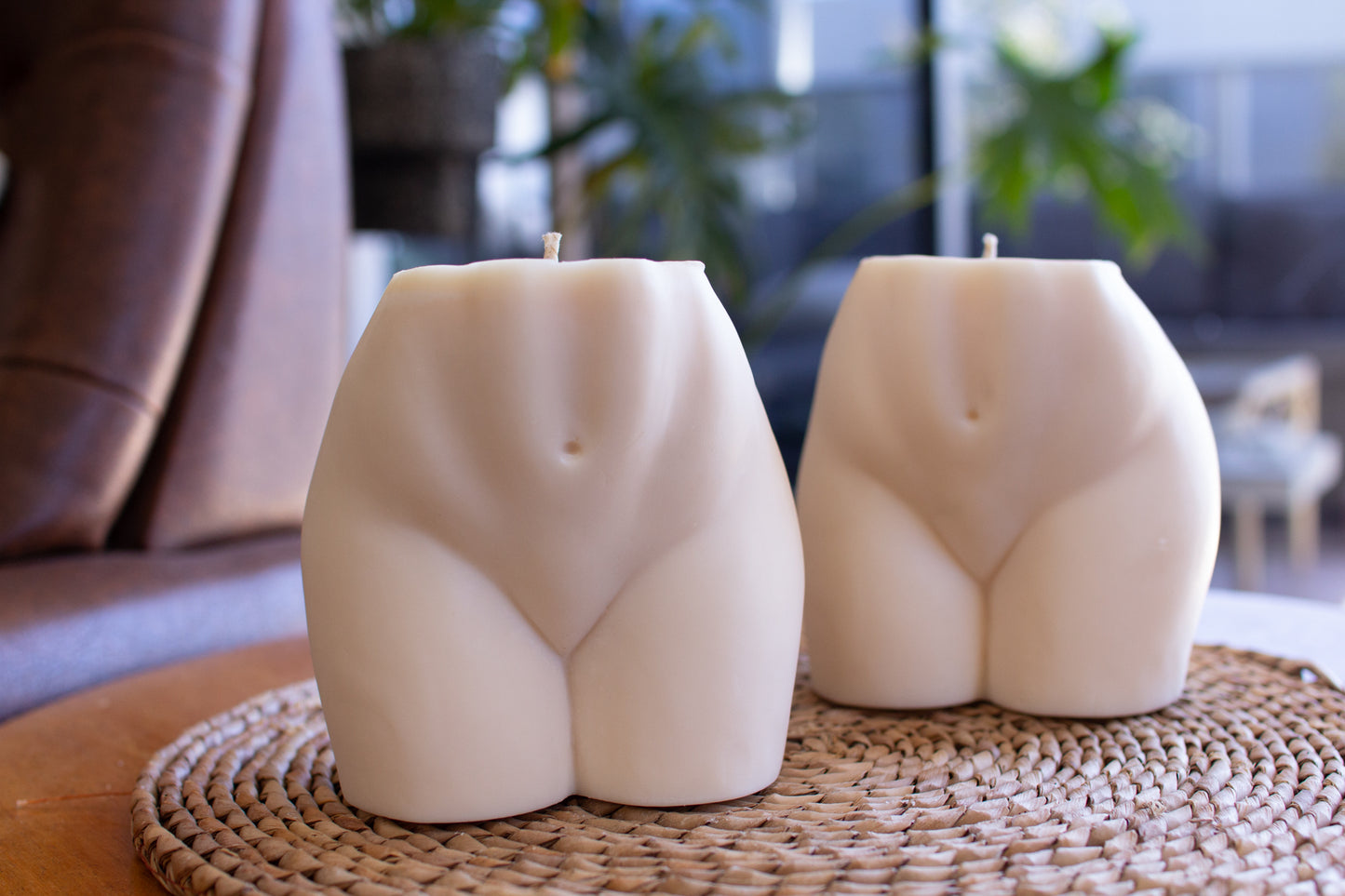 Bea | Women's Torso Candle