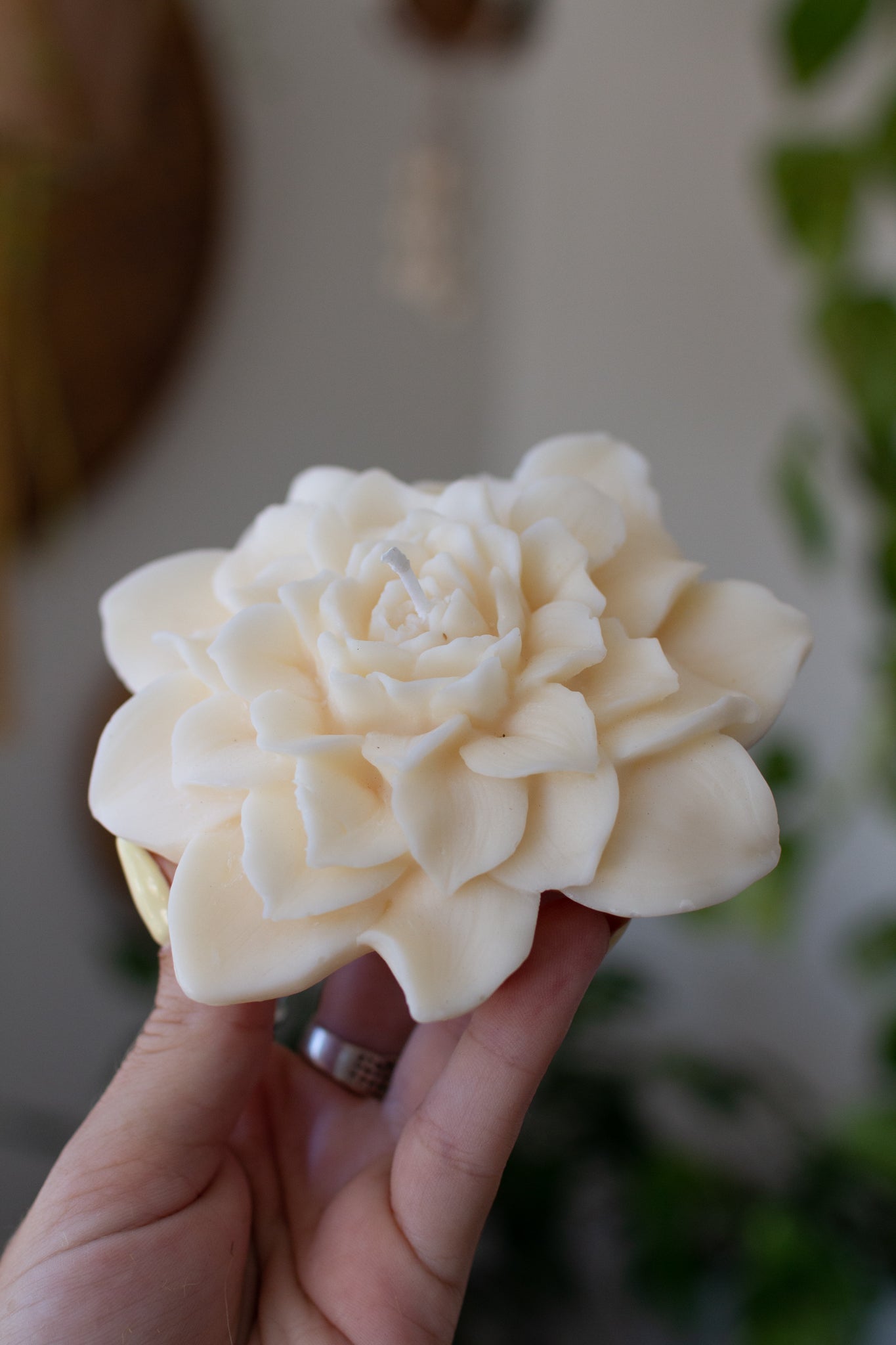 Camellia | Flower Sculpture Candle