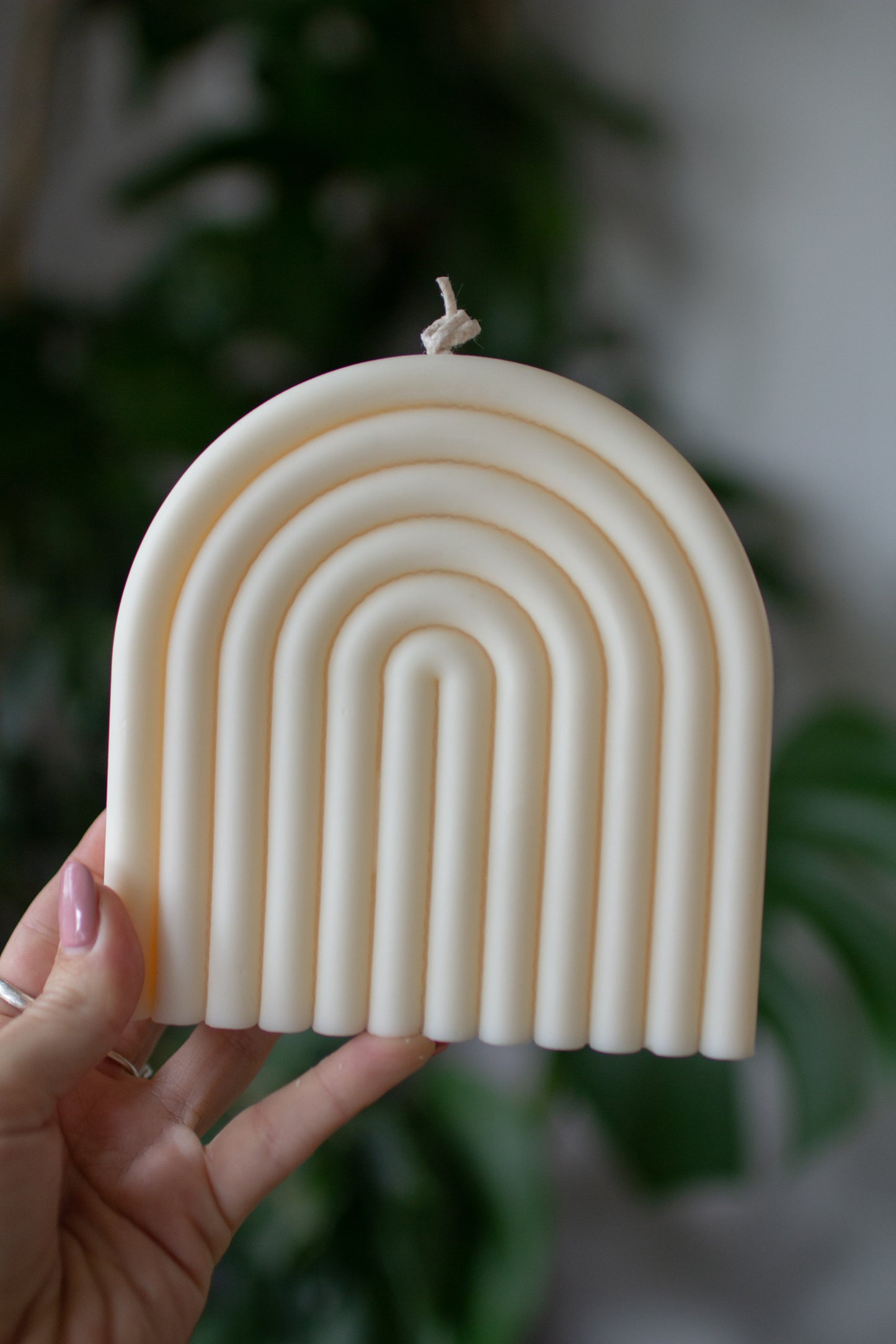 Luminious | Large Rainbow Shaped Candle