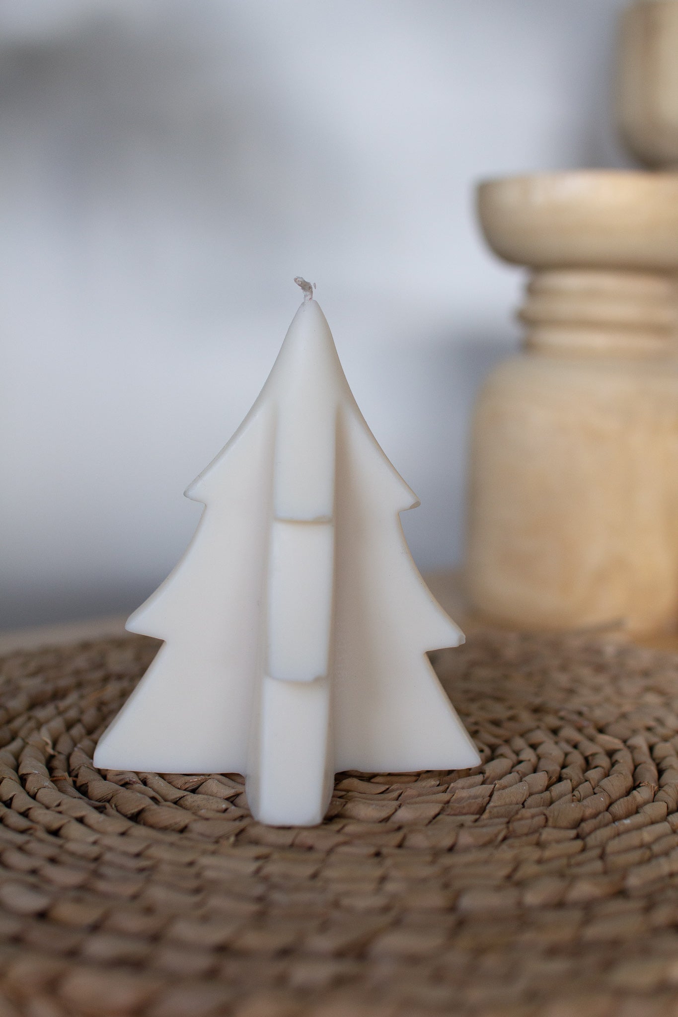 Holly | Christmas Tree Sculpture Candle