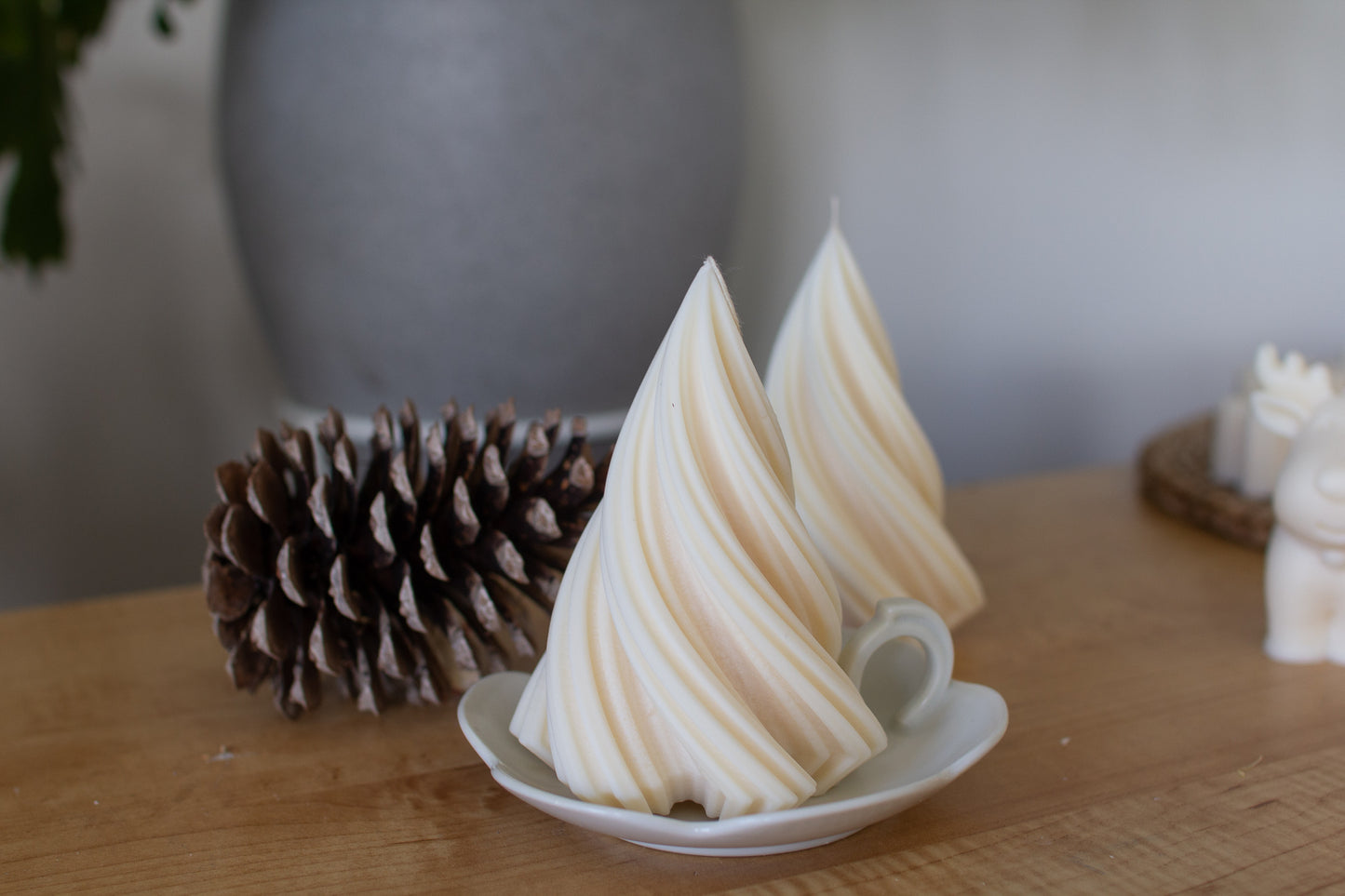 Hazel | Christmas Tree Sculpture Candle