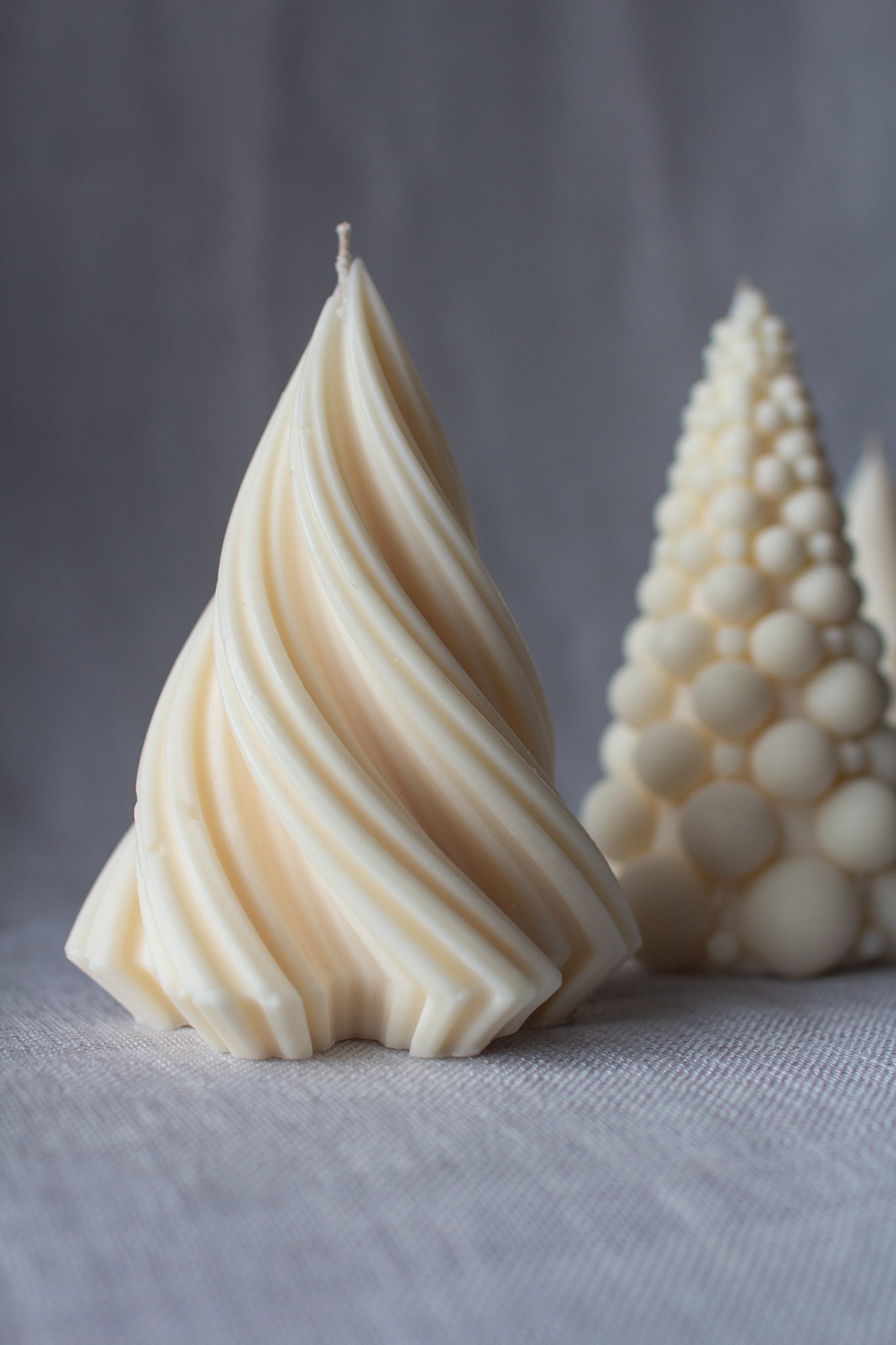 Hazel | Christmas Tree Sculpture Candle