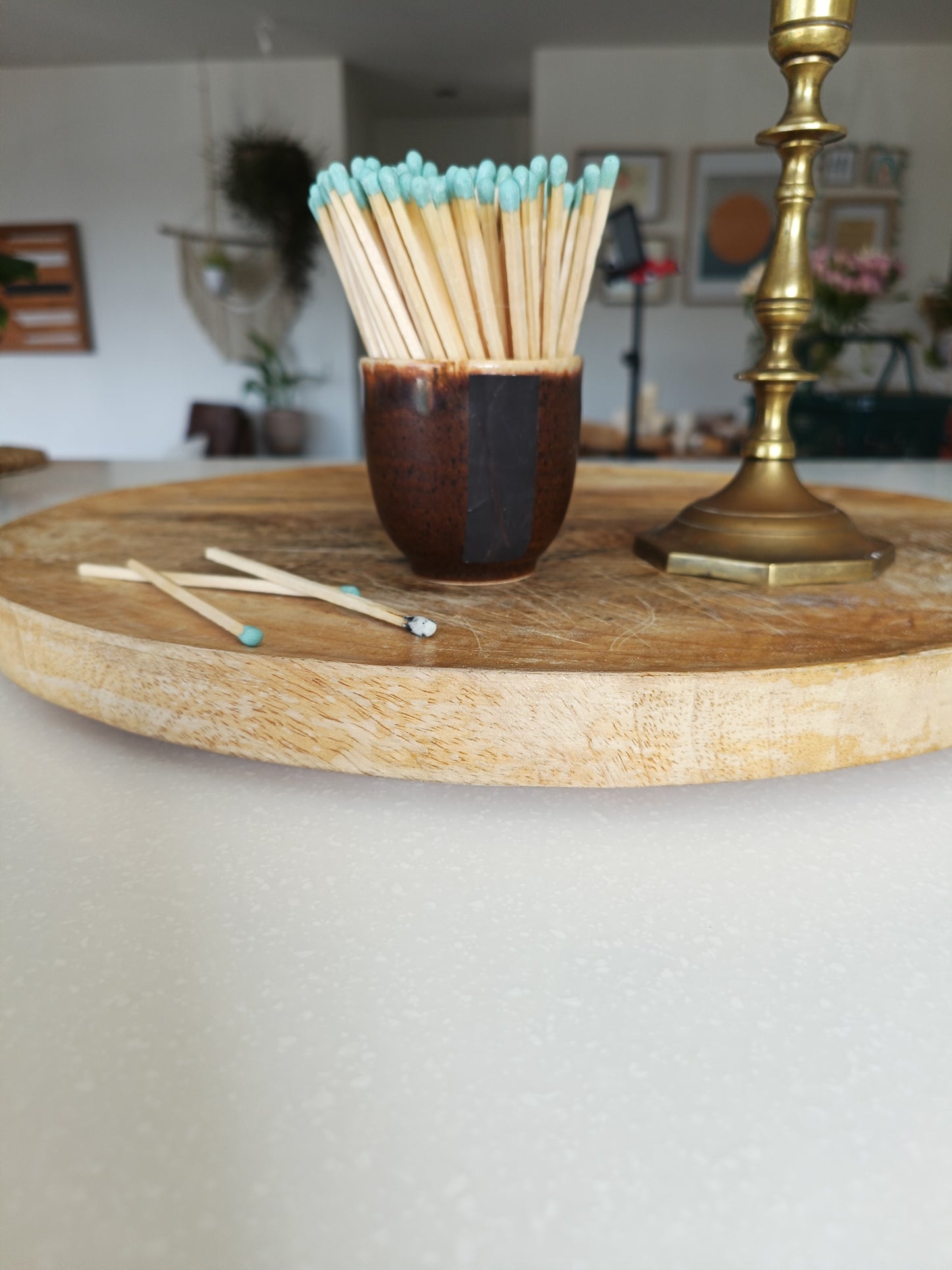 Mantlepiece Match Pot