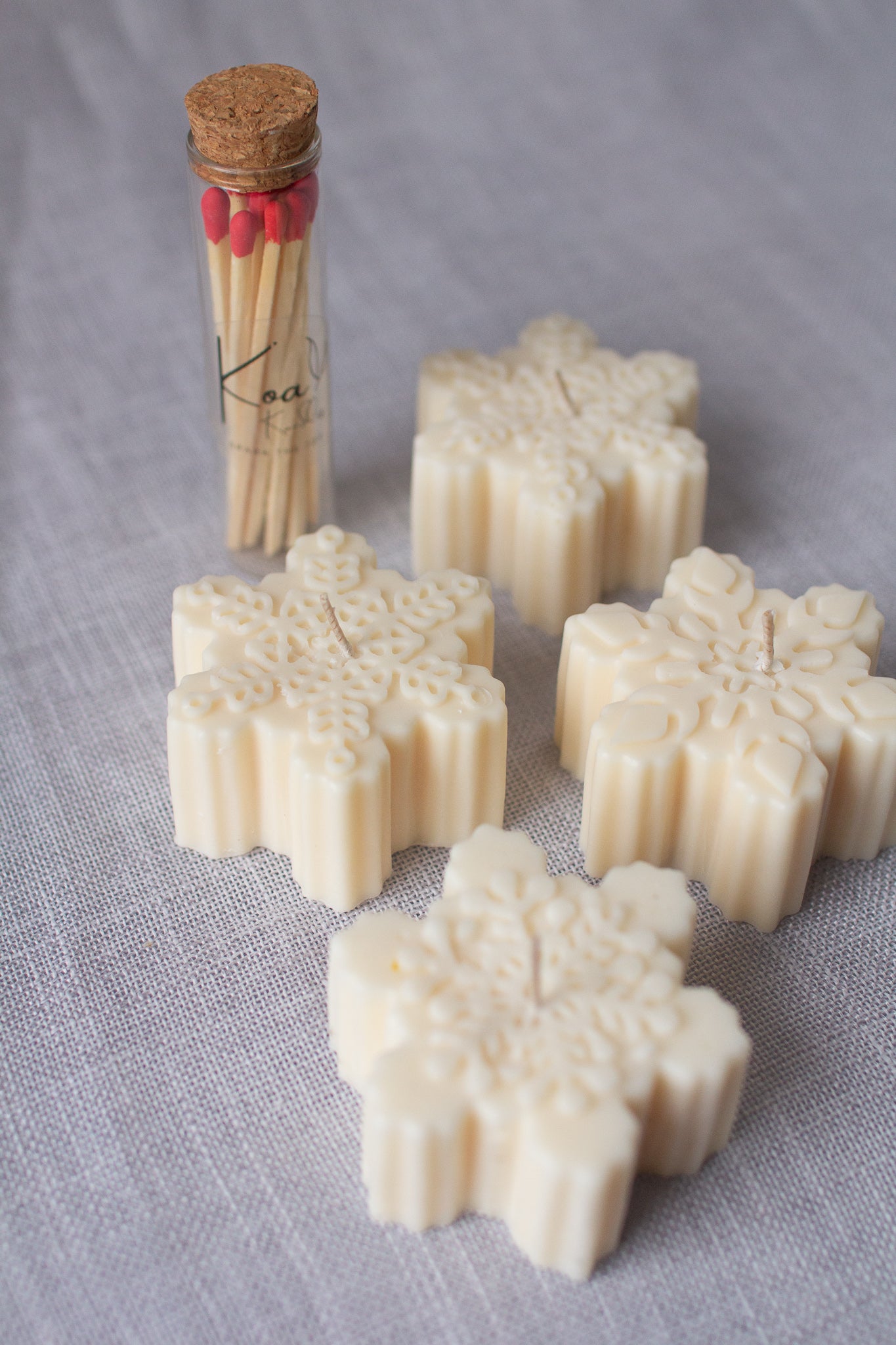 Snow Storm Set | Snowflake Shaped Candle Gift Set