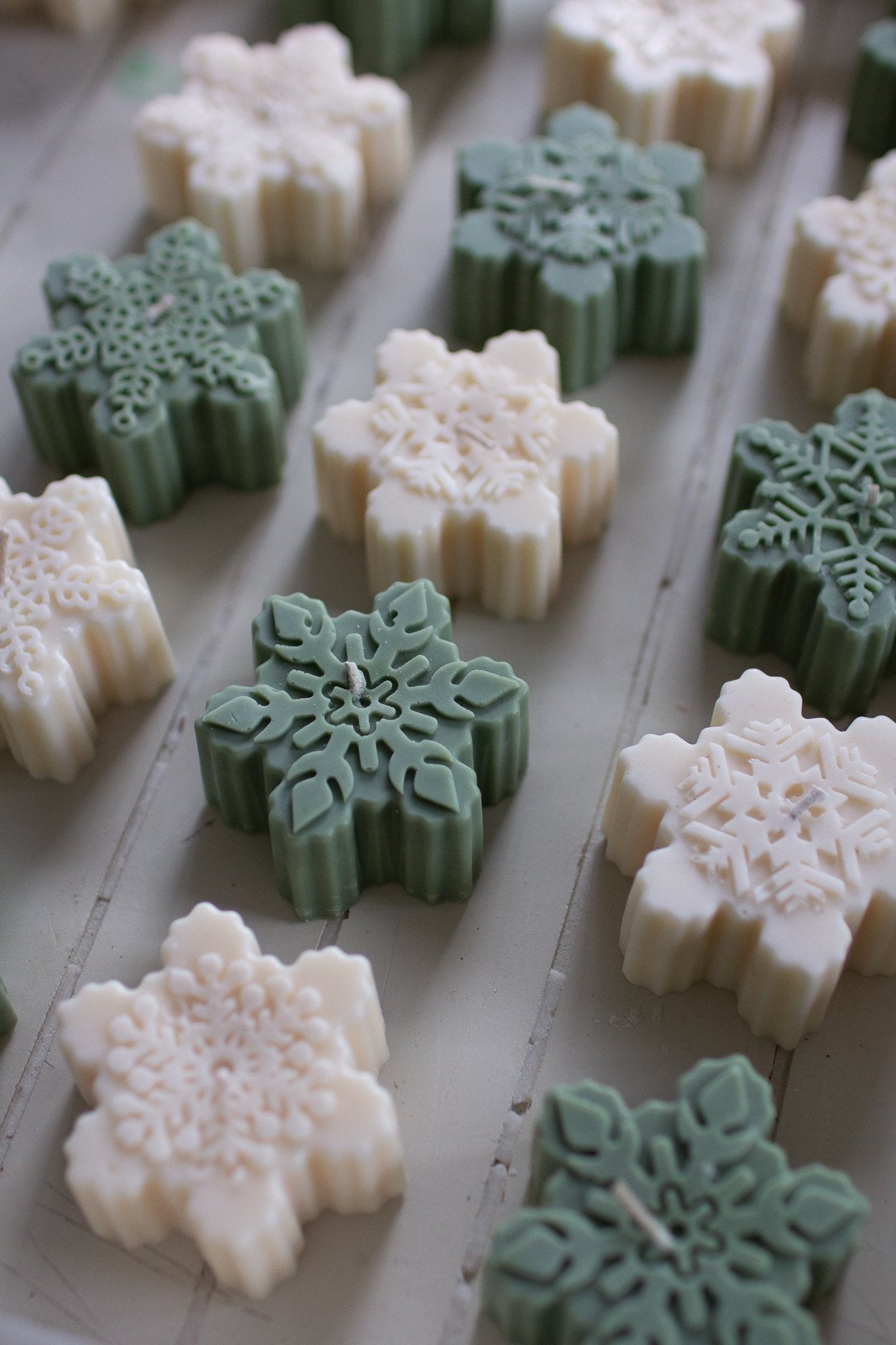 Lumi | Christmas Snow Flake Candle