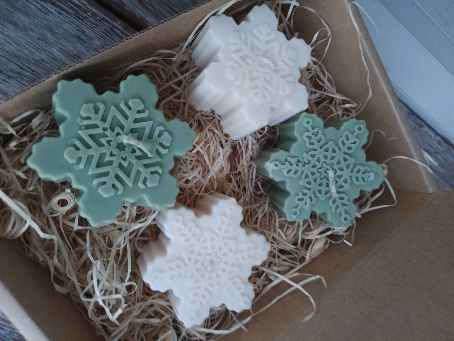 Snow Storm Set | Snowflake Shaped Candle Gift Set