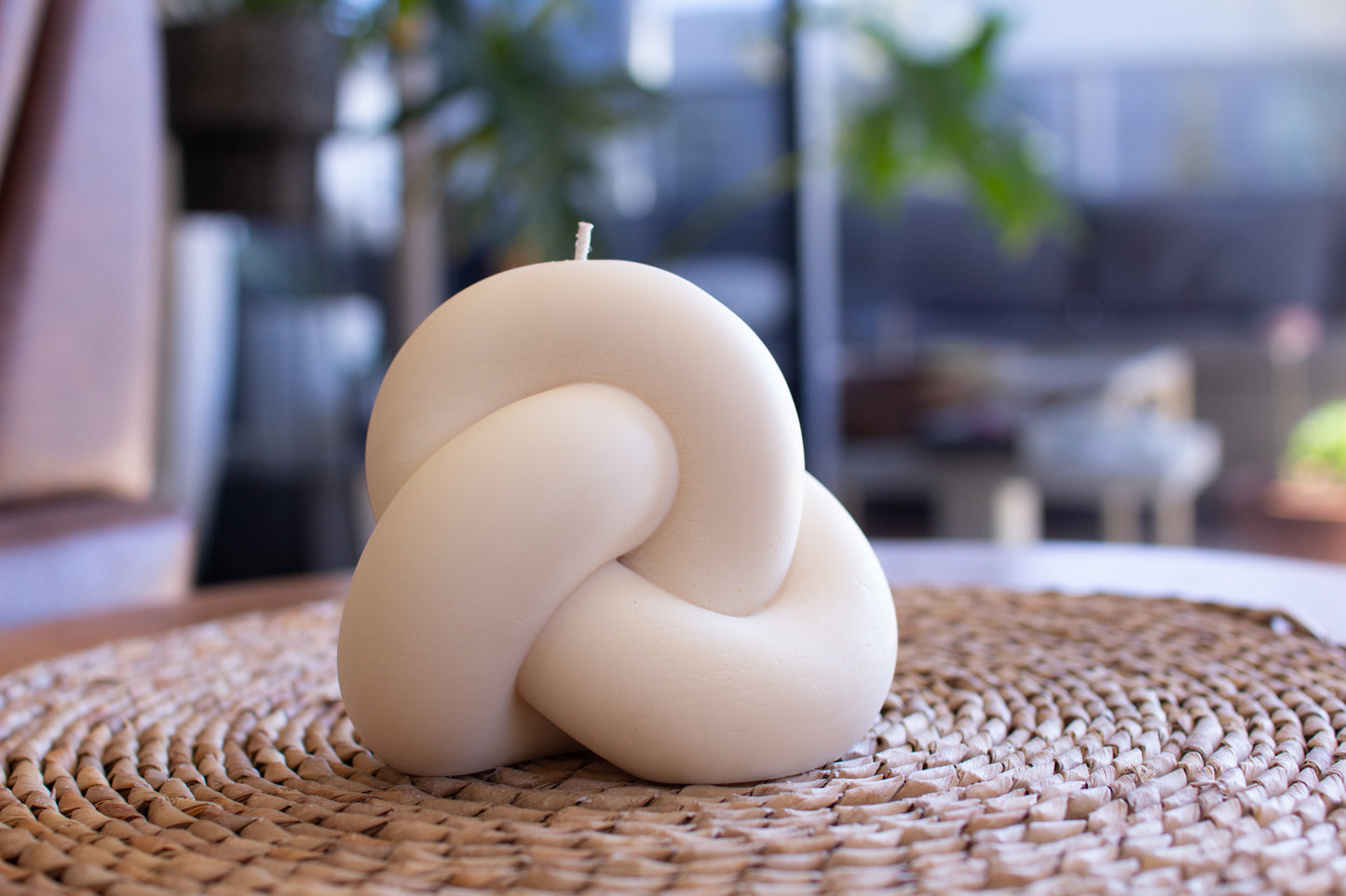 Kia | Knot Sculpture Candle
