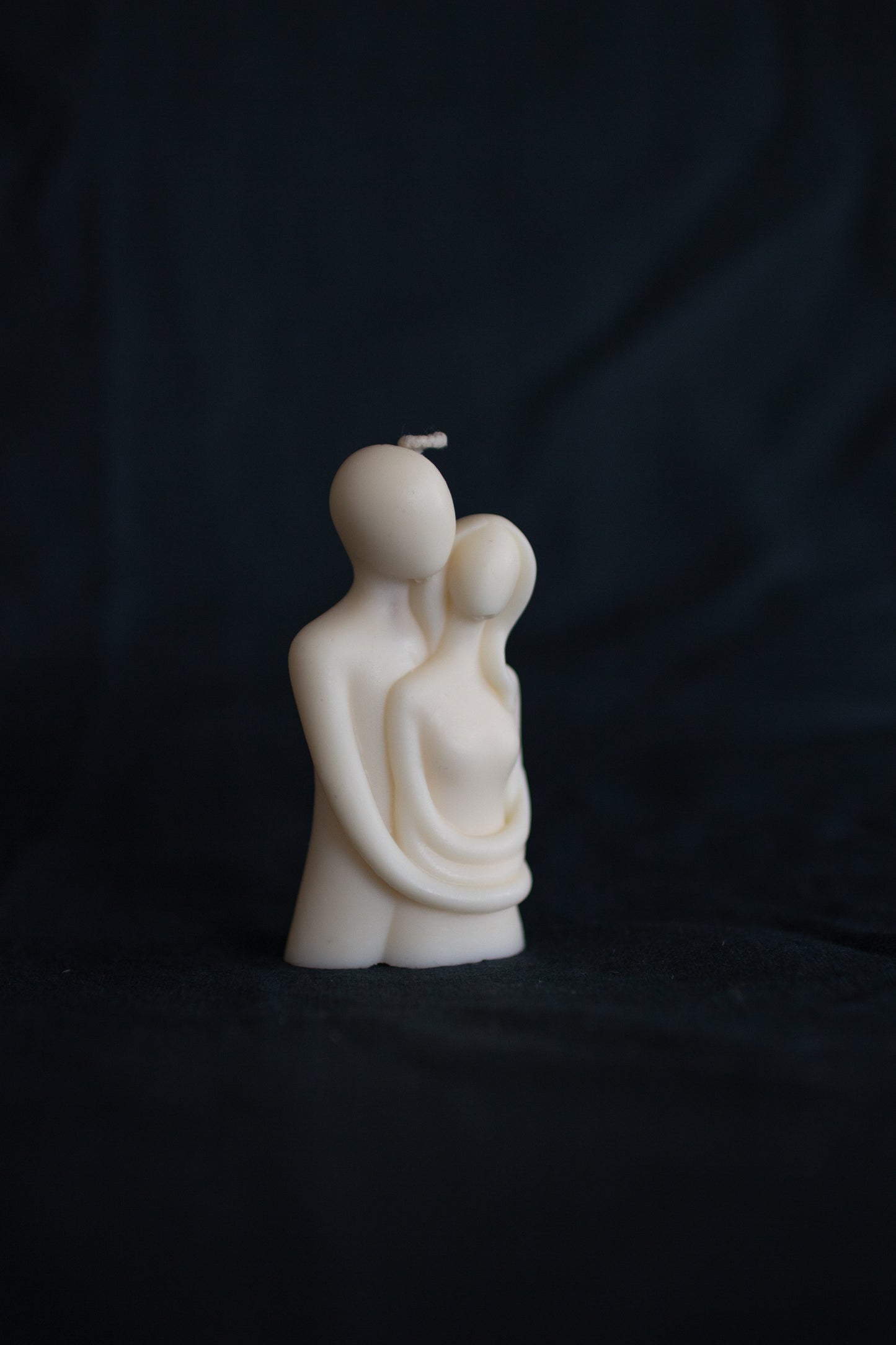 Beau | Couple Shaped Candle