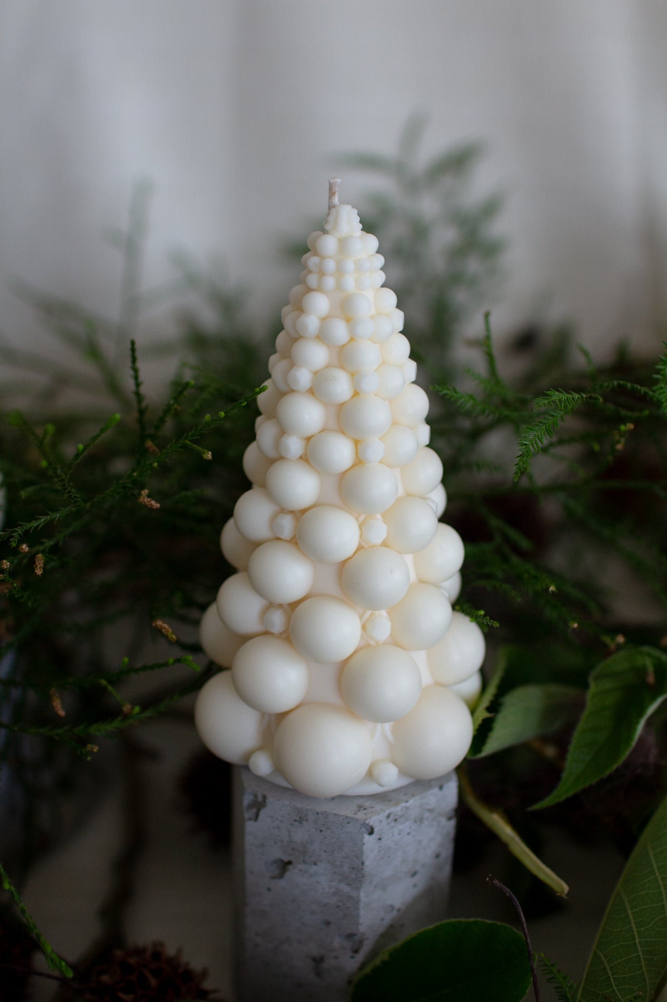 Heath | Christmas Tree Sculpture Candle